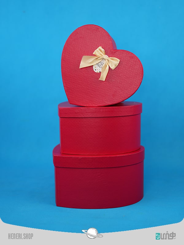 جعبه طرح قلب قرمز 3 سایز sizes red heart