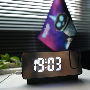 ساعت دیجیتال رومیزی پروژکتور دار Desktop digital clock with projector